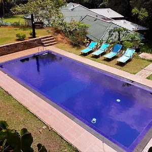 https://clove-garden-hotel.kandyhotelsnow.com